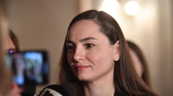 ana maria gavrila pot mesaj ironic dupa rezultatul alegerilor