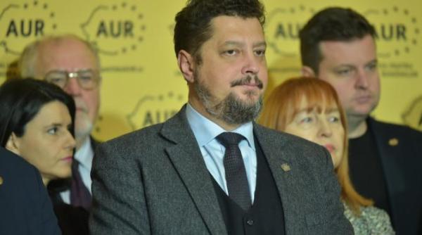 claudiu tarziu propune constituirea unui pol conservator cu viziune pe termen lung