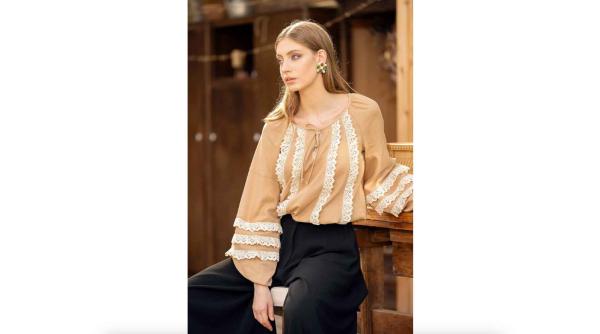 bluze dama din materiale naturale de ce le prefera tot mai multe femei