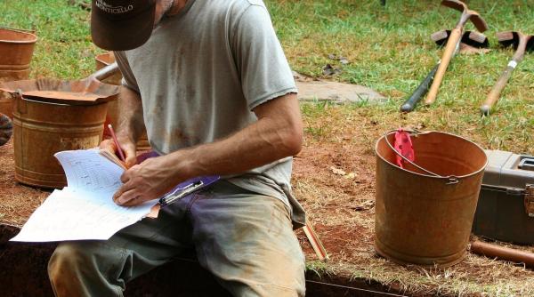 descoperire neasteptata un copil hibrid de 28 000 de ani confirma incrucisarea dintre oamenii moderni si neanderthalieni