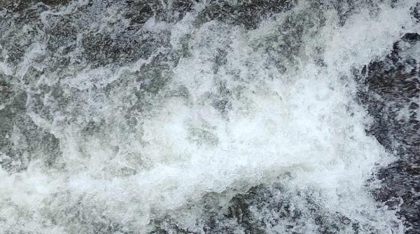 sedinta extraordinara la ministerul mediului pe fondul pericolului major de inundatii in estul tarii judetele vaslui si galati in vizorul autoritatilor