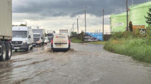 centura capitalei o rusine a fost inundata de o aversa foto
