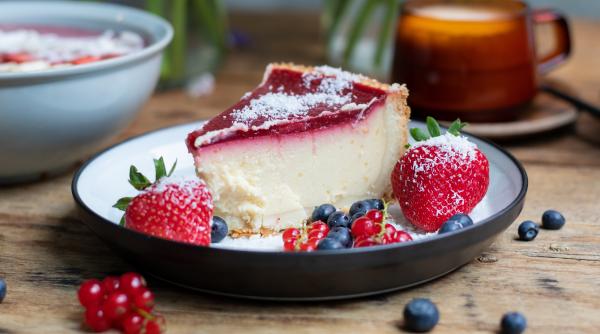 cheesecake ca la cofetarie secretul desertului care topeste inimi