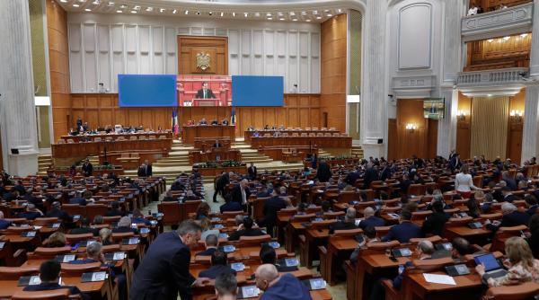 in spatele usilor inchise e haos bogdan chirieac o sa cadem rau