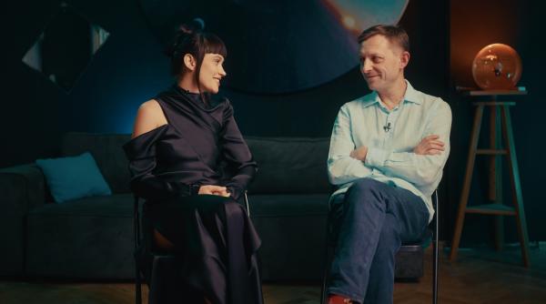 iqos lanseaza o platforma experientiala inovatoare in colaborare cu irina rimes si roman tolici