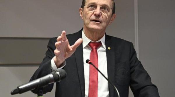 cum s a crestinat poporul roman fata de celelalte popoare ioan aurel pop detalii despre blestemul care a mentinut crestinatatea la nord de dunare