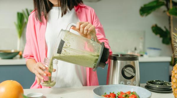 elixirul natural care opreste caderea parului si regenereaza pielea din interior