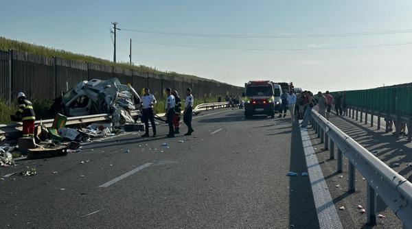 accident grav pe dex12 craiova pitesti trafic blocat pe ambele sensuri un barbat a murit