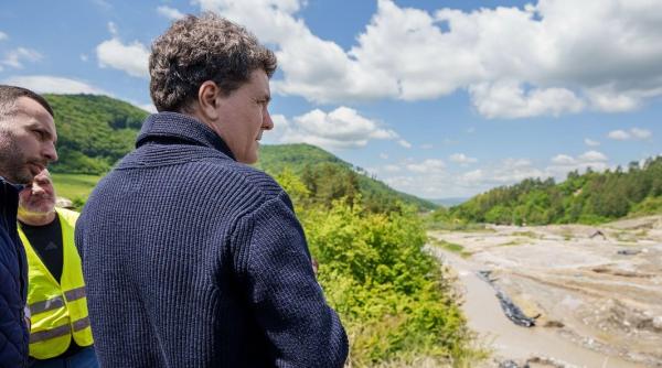 nicusor dan deplange dezastrul de la praid tragedia de la salina praid ne reaminteste cat de vulnerabili suntem in fata fenomenelor naturale extreme