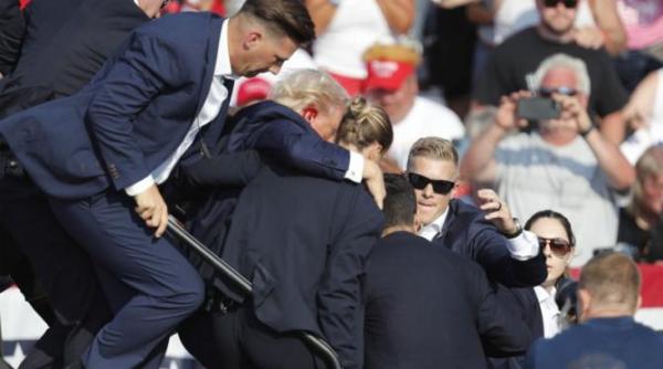 candidat la presedintie impuscat in cap timpul discursului electoral copie la indigo a cazului trump