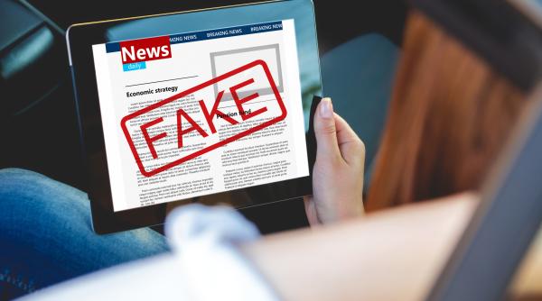 lupta jurnalismului cu dezinformarea dezbaterea uzpr intr o lume a fake news ului sa ne obisnuim sa traim cu el