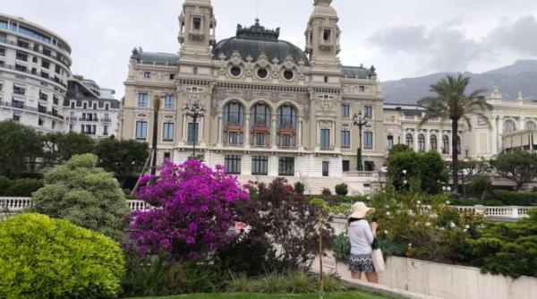 nisa cannes monaco si linistea colinelor frumusetea care nu face zgomot