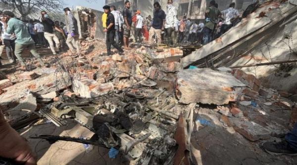 accident aviatic in india un avion s a prabusit pe aeroportul ahmedabad reuters