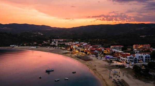 in grecia consumul de ouzo este un ritual cultural cu propriul sau timp si loc special ce trebuie si ce nu trebuie sa faci