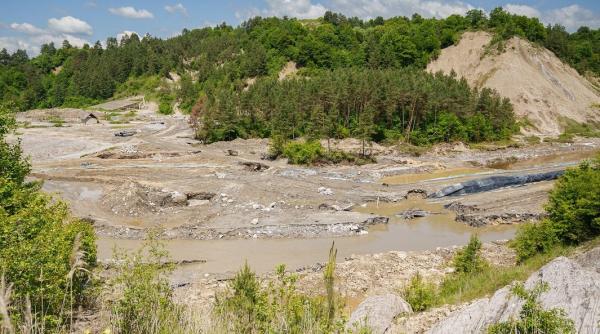 situatie critica la praid oamenii nu mai pot adapa animalele si iriga terenurile din cauza salinitatii prea mari