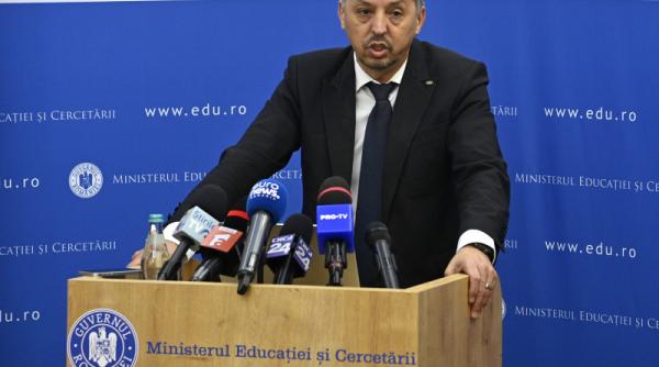 ministrul educatiei daniel david