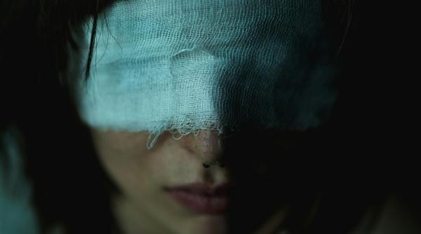 o romanca a fost mutilata pe viata de o italianca in timp ce se plimba prin parc