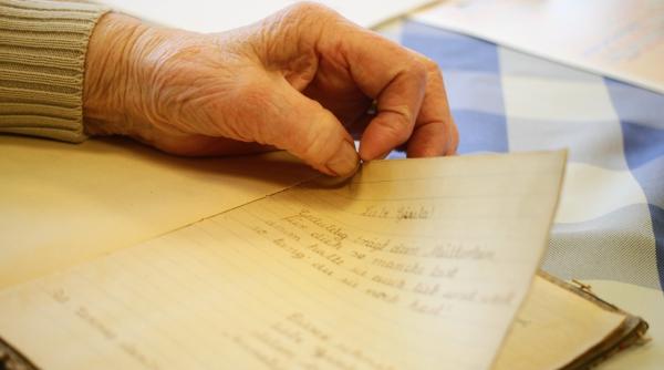 o femeie din neamt a luat bac ul la 75 de ani foto in articol