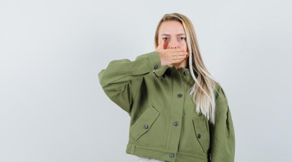 de ce miroase urat gura dimineata si ce poti face ca sa scapi de problema