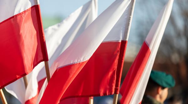 polonia se pregateste de razboi noi reguli privind protectia si evacuarea civililor