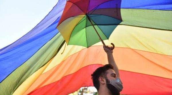 orban avertizeaza ca participarea la marsul budapest pride va avea consecinte legale