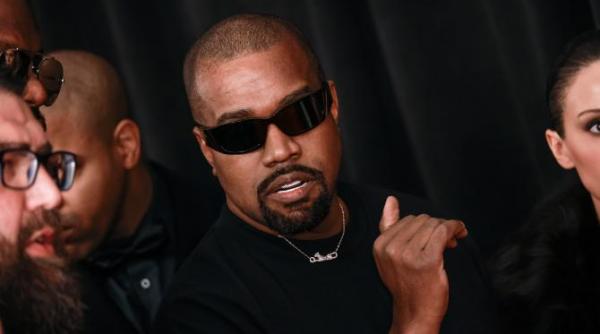 australia ii anuleaza viza lui kanye west din cauza melodiei care il glorifica pe hitler