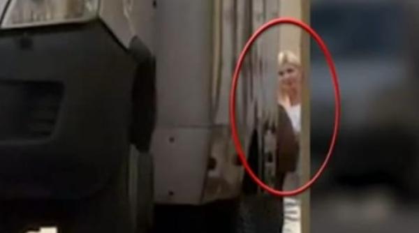 elena udrea va fi externata si dusa la penitenciar