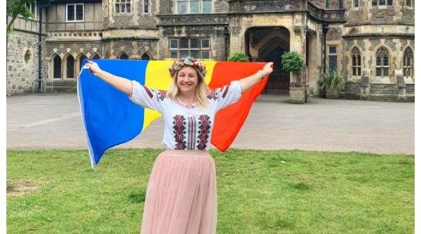 gabriela ferguson fondatoare a scolii romanesti din cardiff invitata la generatia globala
