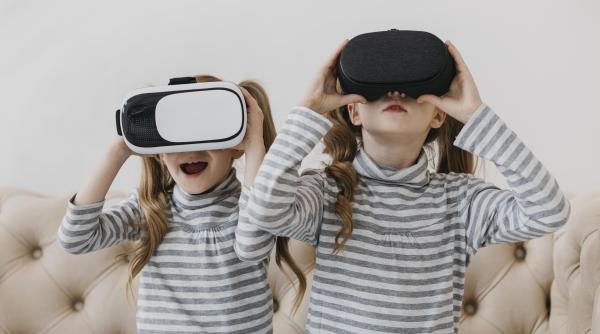 cum ii ajuta realitatea virtuala pe copii sa invinga frica de ace