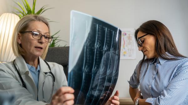 10 investigatii pentru durerea lombara disponibile la medlife ce trebuie sa stii despre ele