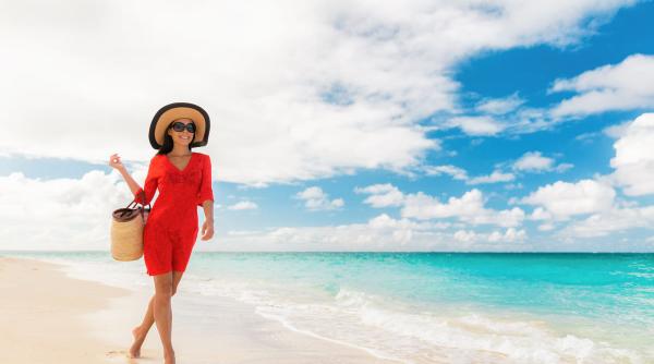 top 4 tinute de plaja la moda pe care sa le incerci