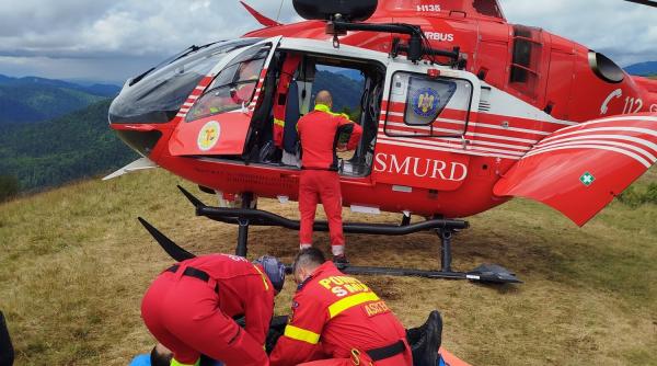 tanar de 19 ani atacat de urs a vrut sa l indeparteze cu o petarda ce a urmat