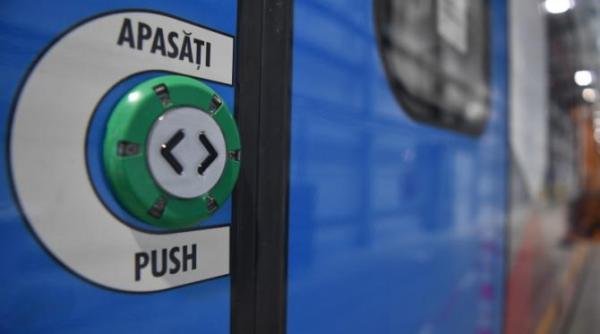 tren electric nou vandalizat la nici un an de la introducerea in circulatie nu au un minim respect foto in articol