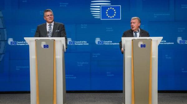 europa isi ascute armele comerciale ue ameninta sua cu represalii de 72 de miliarde de euro in cazul in care america impune taxe vamale de 30prc