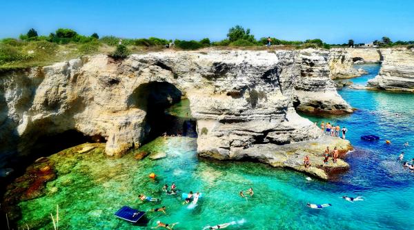 top destinatii din italia unde distractia nu se opreste nici noaptea vara incepe aici