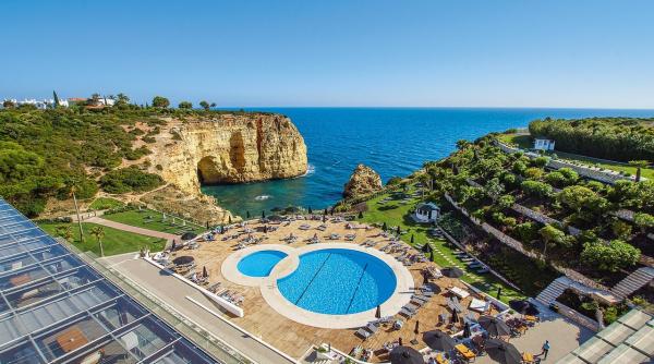 cazare grauita la un hotel de lux din italia unde camera costa 2 350 noapte conditia este una foarte simpla