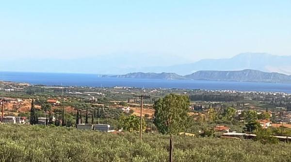 cum arata o proprietate de 170 000 de euro in grecia cu terasa pe acoperis de 100 mp aceasta este mai mult decat o simpla casa