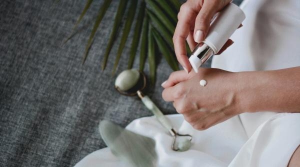 e suficient sa folosesti spf doar cand esti afara s ar putea sa te inseli mirela vescan si thea haimovitz explicatie