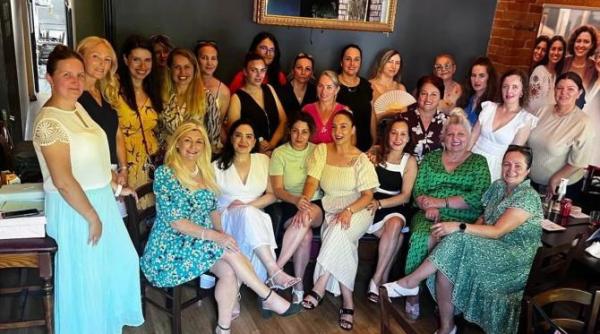 gabriela ferguson si scoala romaneasca din cardiff de la educatia copiilor la o retea de sprijin pentru romancele din diaspora