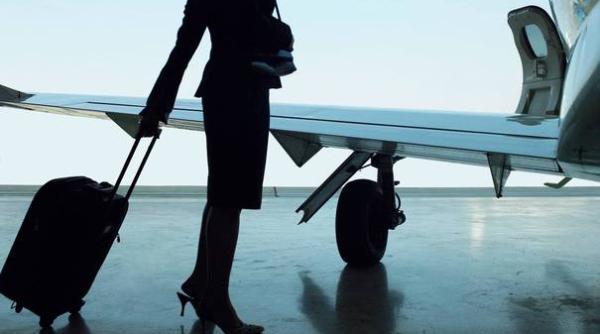 reguli nebunesti pentru insotitorii de bord care e greseala care te lasa fara loc de munca