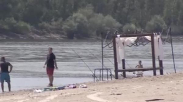 tragedia de la gostinu marea de langa bucuresti o fetita de 13 ani gasita plutind de un politist in timpul liber striga usor ca nu mai avea putere dupa ajutor