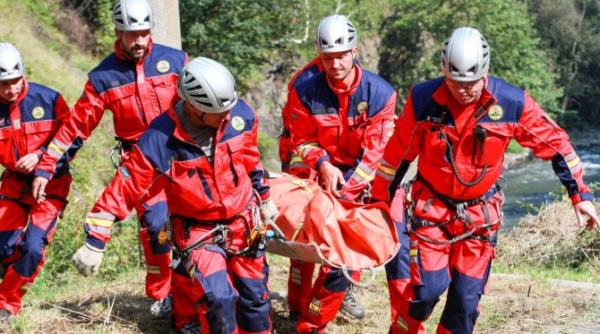 salvamont romania atac la decizia guvernului reducerea sporurilor profund nedreapta fata de salvatorii montani