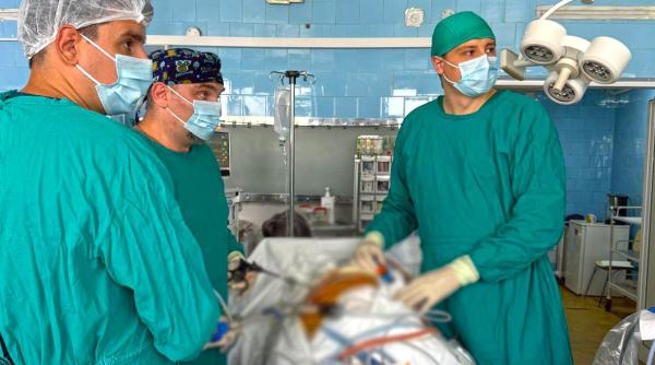 spitalul judetean galati prima operatie laparoscopica de indepartare a unui rinichi grav afectat