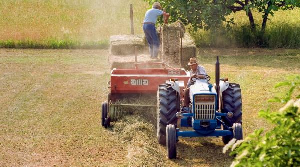 creditare pentru fermierii romani ca pe cadrul ucraina robor si comisioanele achitate din guvern informatie de prima marime anuntul ministrului agriculturii