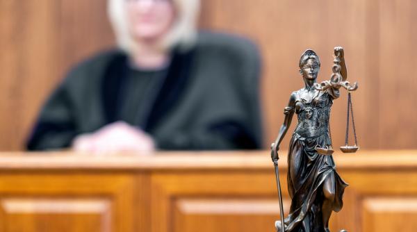 statele unite isi inaspresc sanctiunile impotriva justitiei braziliene magistratul care l a pus la zid pe bolsonaro vizat acum de trezoreria americana