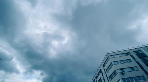 cand nu mai e sigur sa stai la geam in timpul unei furtuni explicatiile florinelei georgescu anm