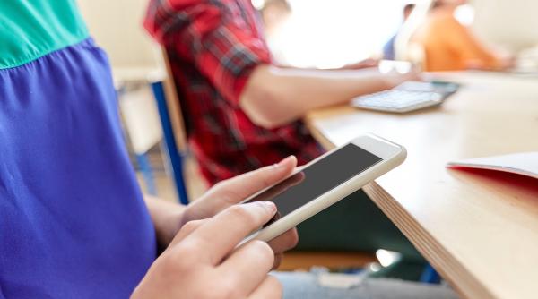 finlanda spune stop telefoanelor in scoli noua lege a intrat in vigoare