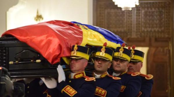 avem si o nunta pe 7 august in zi de doliu national ce legatura e intre iliescu si untold