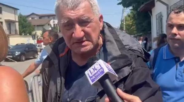 marturia unui roman care a mers la inmormantarea lui ion iliescu ce i a spus fostul presedinte in 1992 video