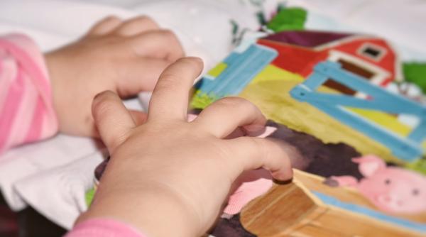 cresa de lux dar servicii josnice semnal de alarma pentru parinti dupa ce o romanca si a gasit copilul plin de sange